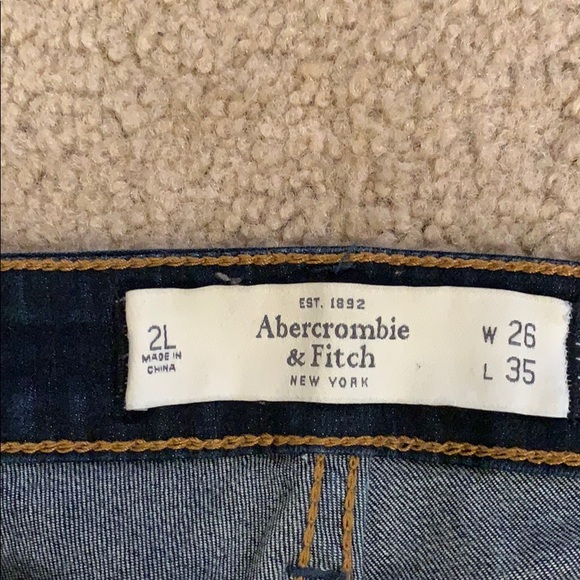 ABERCROMBIE & FITCH JEANS-NWOT - Picture 3 of 3